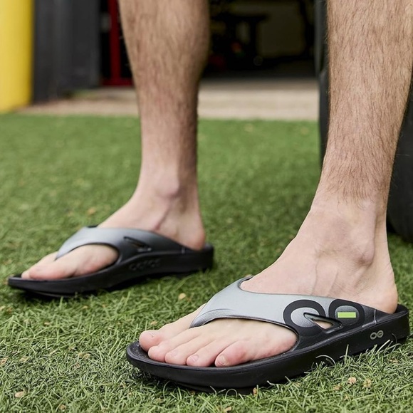 Oofos OOriginal Unisex Sport Sandals Flip Flops Graphite Mens 10 / Womens 12 - Picture 1 of 9